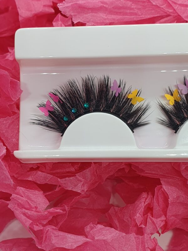 Spark butterfly mink (1 pair) - Image 9